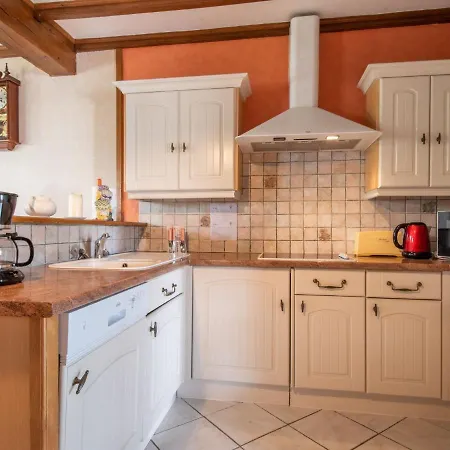 度假居 Tytisa N-2 By Interhome *